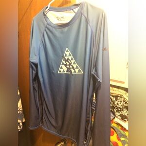 DA HUI Athletic Tee- 737 *tee deal $8 or 🦋